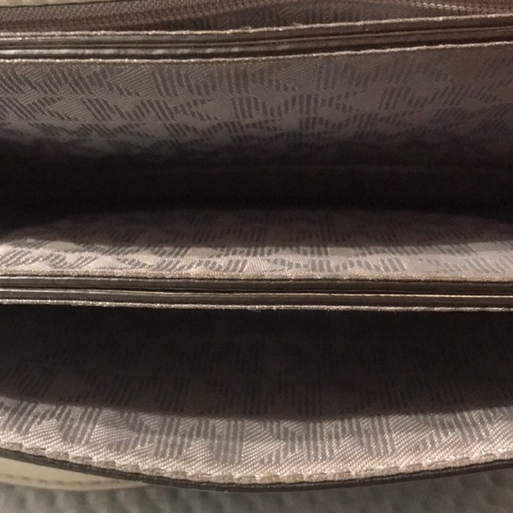 Michael Kors Bag Hand painted with Flowers - Picture 6 of 7